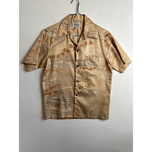Malihini Button Up Men's Medium Short Sleeve‎ Hawaiian - Picture 1 of 8
